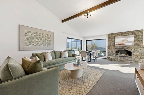 Photo of property in 9 Oregon Drive, Kelvin Heights, Queenstown, 9300