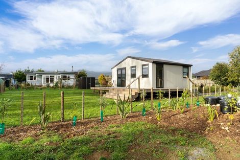 Photo of property in 40 Garth Road, Levin, 5571