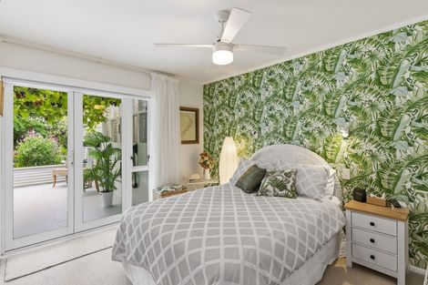 Photo of property in 49a Olive Terrace, Paraparaumu Beach, Paraparaumu, 5032