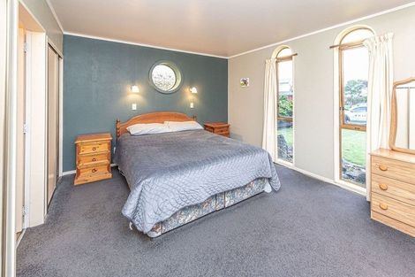 Photo of property in 22 Akepiro Place, Tawhero, Whanganui, 4501