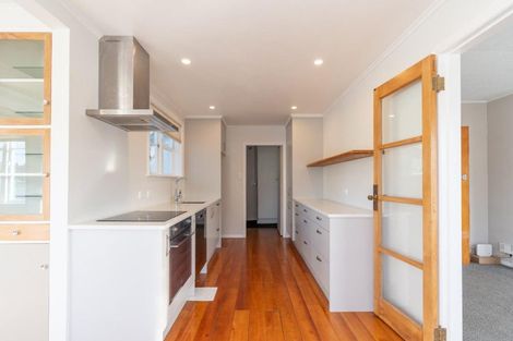 Photo of property in 5 Ngarimu Street, Roslyn, Palmerston North, 4414