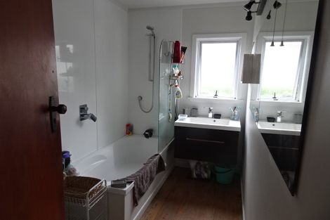 Photo of property in 29 Ngatai Road, Otumoetai, Tauranga, 3110