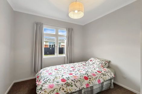 Photo of property in 17 Renfrew Street, Waikiwi, Invercargill, 9810