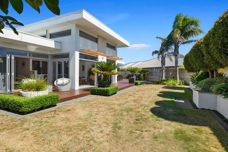 Photo of property in 3 St Andrews Parkway, Waiwhakaiho, New Plymouth, 4312