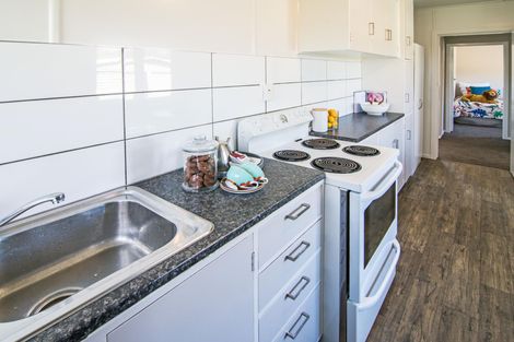 Photo of property in 61 Makoura Road, Masterton, 5810