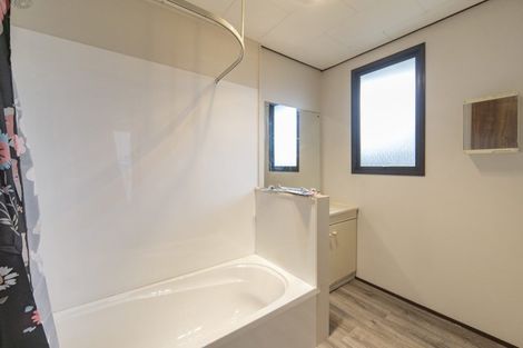 Photo of property in 57a Vardon Road, St Andrews, Hamilton, 3200