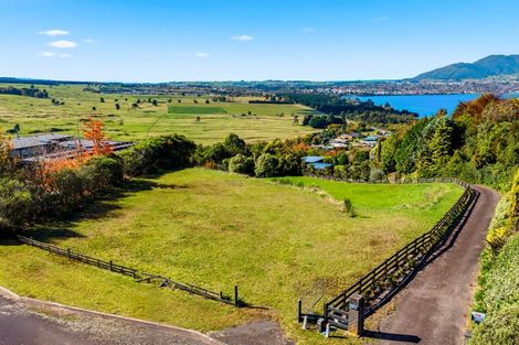 Photo of property in 2/110 Acacia Heights Drive, Acacia Bay, Taupo, 3385