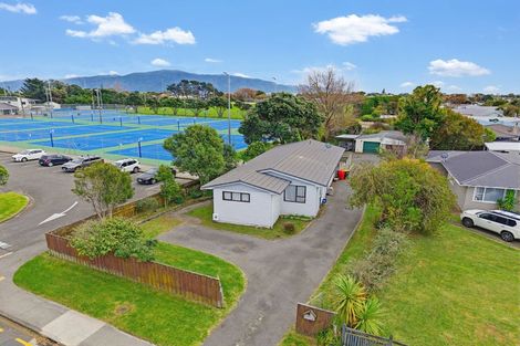 Photo of property in 41 Percival Road, Paraparaumu Beach, Paraparaumu, 5032