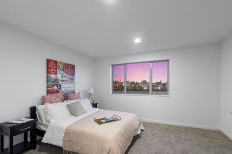 Photo of property in 57a Edmonton Road, Henderson, Auckland, 0612