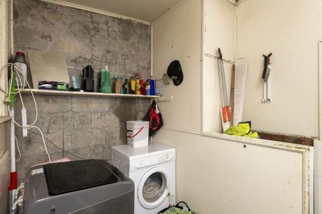 Photo of property in 11 Cambridge Terrace, Kaiti, Gisborne, 4010