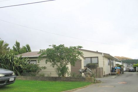 Photo of property in 8a Tarawera Road, Johnsonville, Wellington, 6037