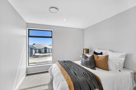 Photo of property in 33 Frank Ernest Crescent, Prebbleton, 7604