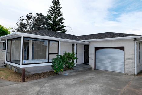 Photo of property in 104 Hillcrest Road, Raumati Beach, Paraparaumu, 5032