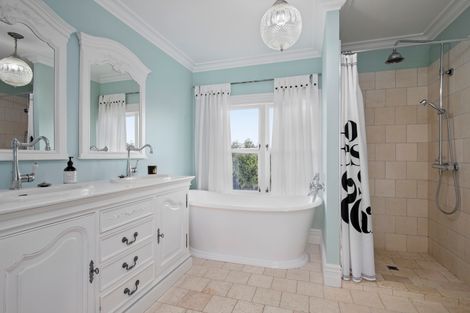 Photo of property in 43 Colombo Road, Waiuku, 2123
