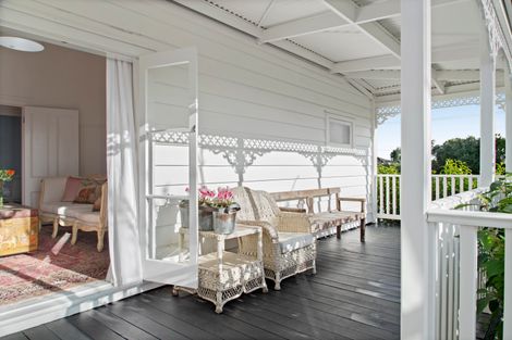Photo of property in 43 Colombo Road, Waiuku, 2123