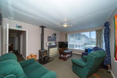 Photo of property in 11 Avon Street, Stratford, 4332