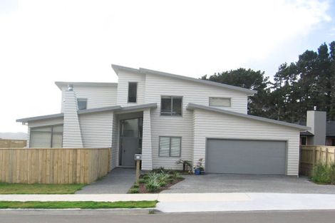 Photo of property in 39 Winsley Terrace, Churton Park, Wellington, 6037