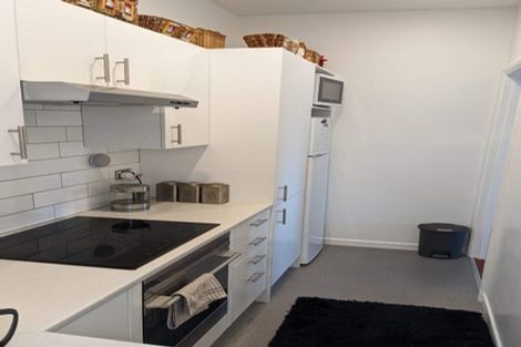 Photo of property in 8/71 Garden Road, Northland, Wellington, 6012