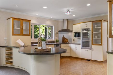 Photo of property in 333 Devon Street West, New Plymouth, 4310