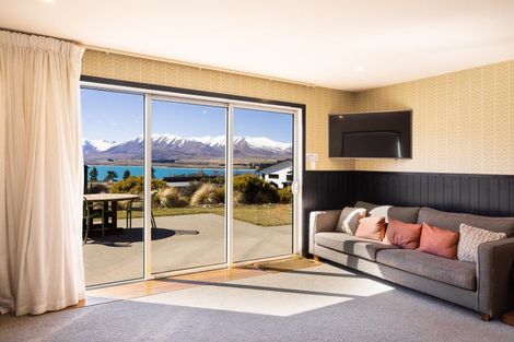 Photo of property in 6 Erebus Place, Lake Tekapo, 7999