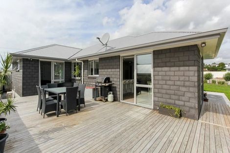 Photo of property in 92 Smart Road, Glen Avon, New Plymouth, 4312