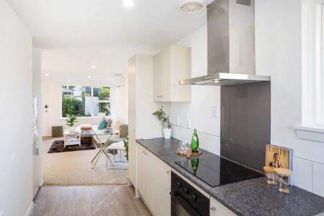 Photo of property in 4/5 Pitt Place, St Albans, Christchurch, 8014