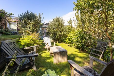 Photo of property in 14 Cumming Street, Okato, 4335