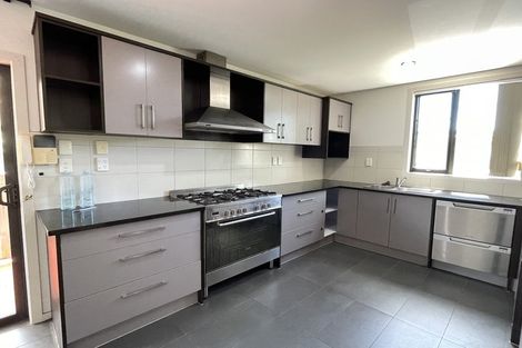 Photo of property in 73a Nile Road, Milford, Auckland, 0620