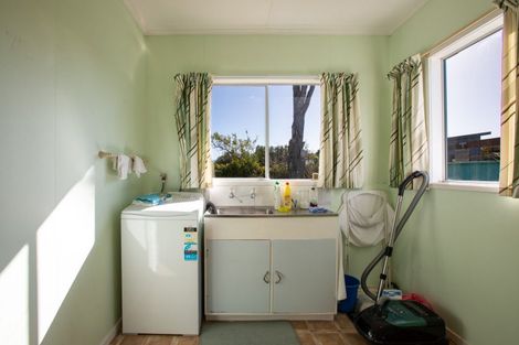 Photo of property in 25 Guy Street, Dannevirke, 4930