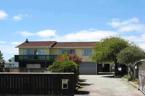 Photo of property in 93 Romilly Street, Westport, 7825