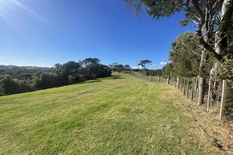 Photo of property in 225 Zanders Road, Helensville, 0882