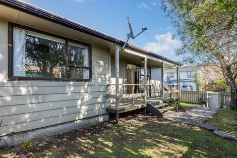 Photo of property in 7a Parkinson Close, Whitby, Porirua, 5024