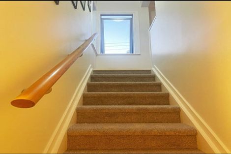 Photo of property in 2/24 Stanley Avenue, Milford, Auckland, 0620
