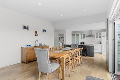 Photo of property in 8 Cornwall Way, Mangawhai Heads, Mangawhai, 0505