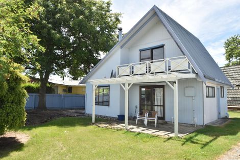 Photo of property in 13 Rata Road, Twizel, 7901