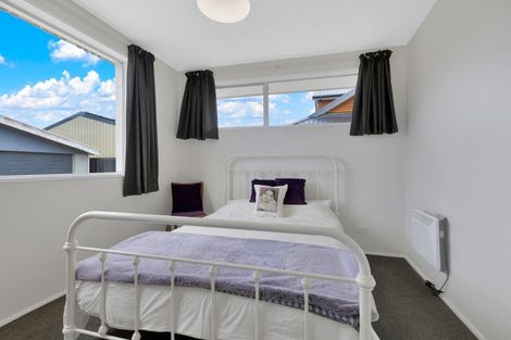 Photo of property in 30 Bush Street, Rangiora, 7400
