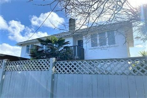 Photo of property in 33 Matipo Road, Mairangi Bay, Auckland, 0630