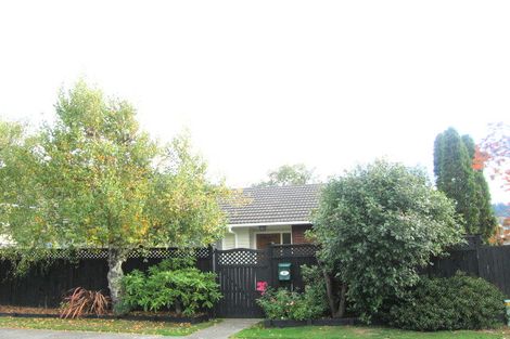 Photo of property in 32 Sunbrae Drive, Silverstream, Upper Hutt, 5019