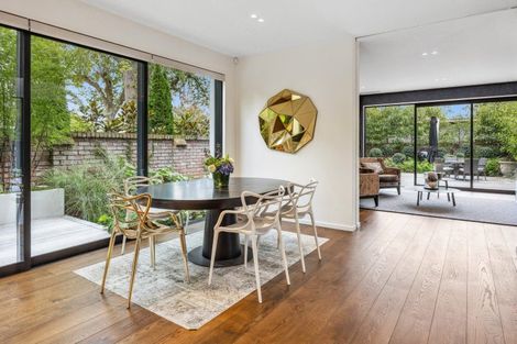 Photo of property in 16b Daresbury Lane, Fendalton, Christchurch, 8014