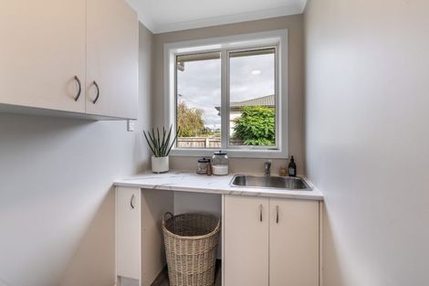 Photo of property in 1 Crombie Street, Gore, 9710