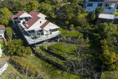 Photo of property in 71 Napier Terrace, Hospital Hill, Napier, 4110