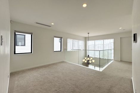 Photo of property in 36 Greenfinch Road, Hobsonville, Auckland, 0616