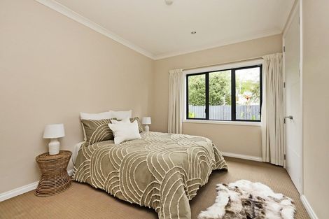 Photo of property in 15a Golding Road, Taradale, Napier, 4112
