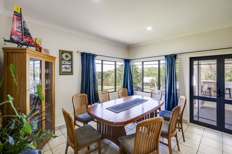 Photo of property in 40 Wheatley Road, Waiohiki, Napier, 4183