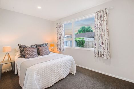 Photo of property in 7 Farnborough Street, Aranui, Christchurch, 8061