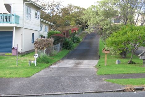 Photo of property in 20 Gilshennan Valley, Red Beach, 0932