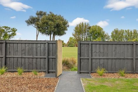 Photo of property in 75 Englefield Road, Northwood, Christchurch, 8051