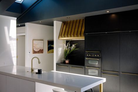 Photo of property in 83 Saint Kilda Road, Cambridge, 3434