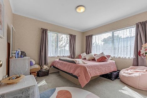 Photo of property in 9 Hawkley Close, Flat Bush, Auckland, 2019