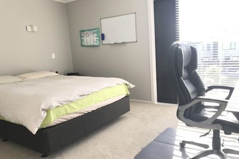 Photo of property in 73a Mapou Road, Hobsonville, Auckland, 0616